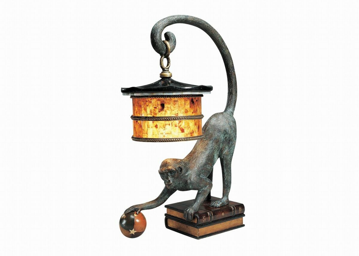 真鍮とペンシェルのモンキーランプ